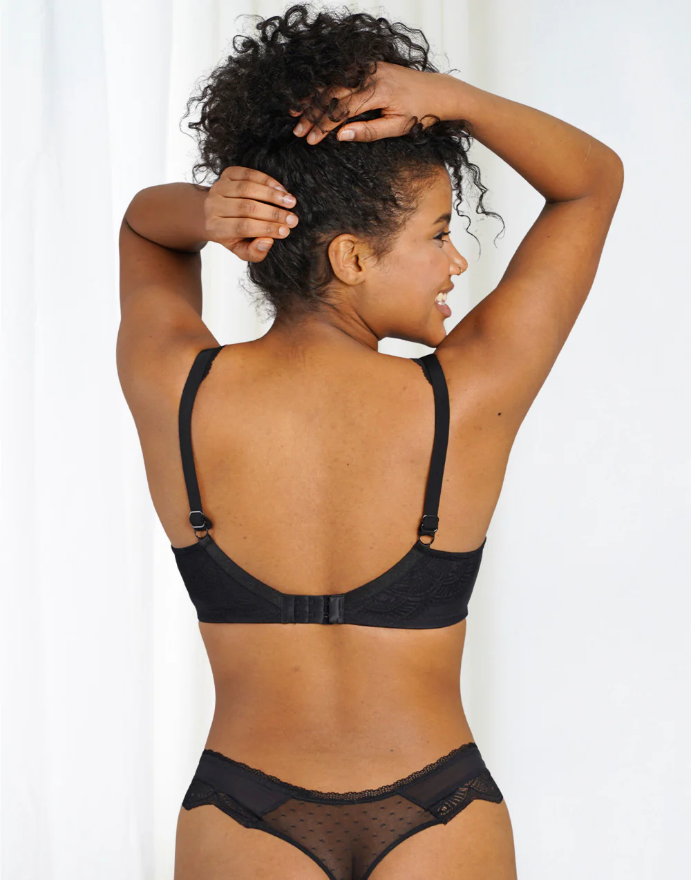BH Clara Lace Black - Image 3