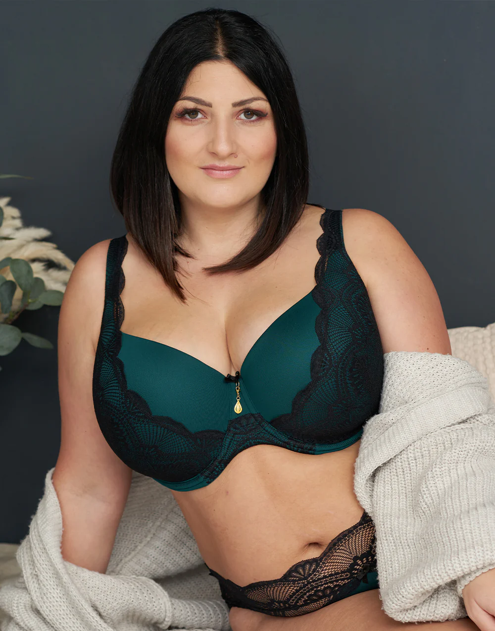BH Pure Divine Peacock - Image 5