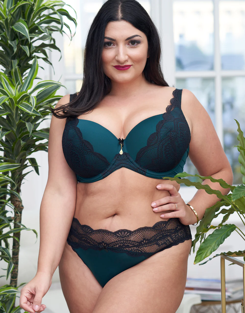 BH Pure Divine Peacock - Image 7