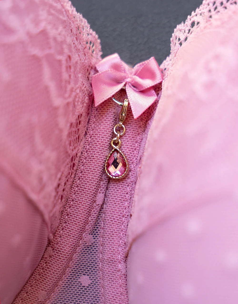 Bra Charm Jewel Rose - Image 2