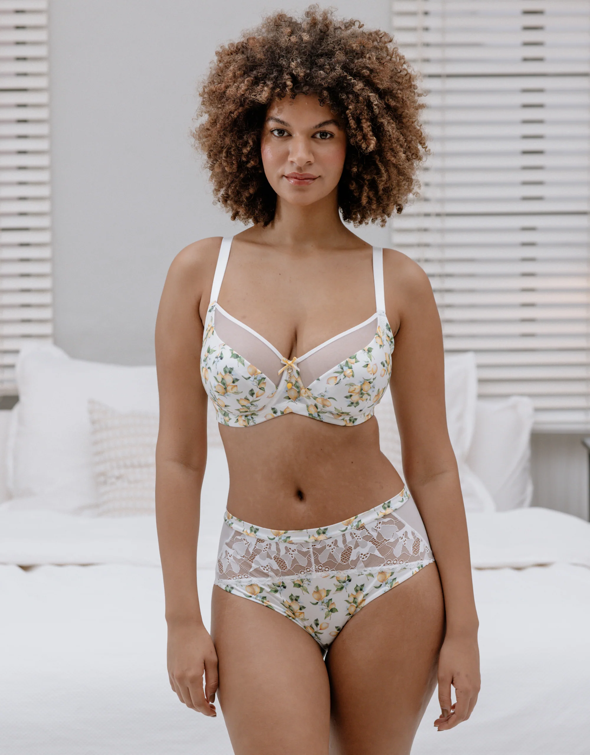 High-Panty Gracy Lemon - Image 3