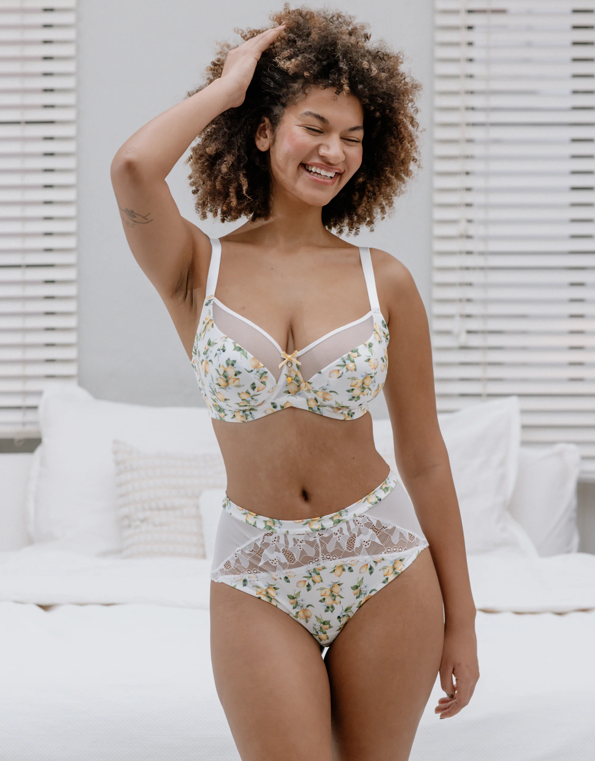 High-String Gracy Lemon - Image 3
